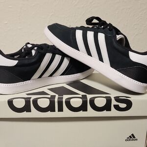 Adidas Women's Classic Black and White Sneakers